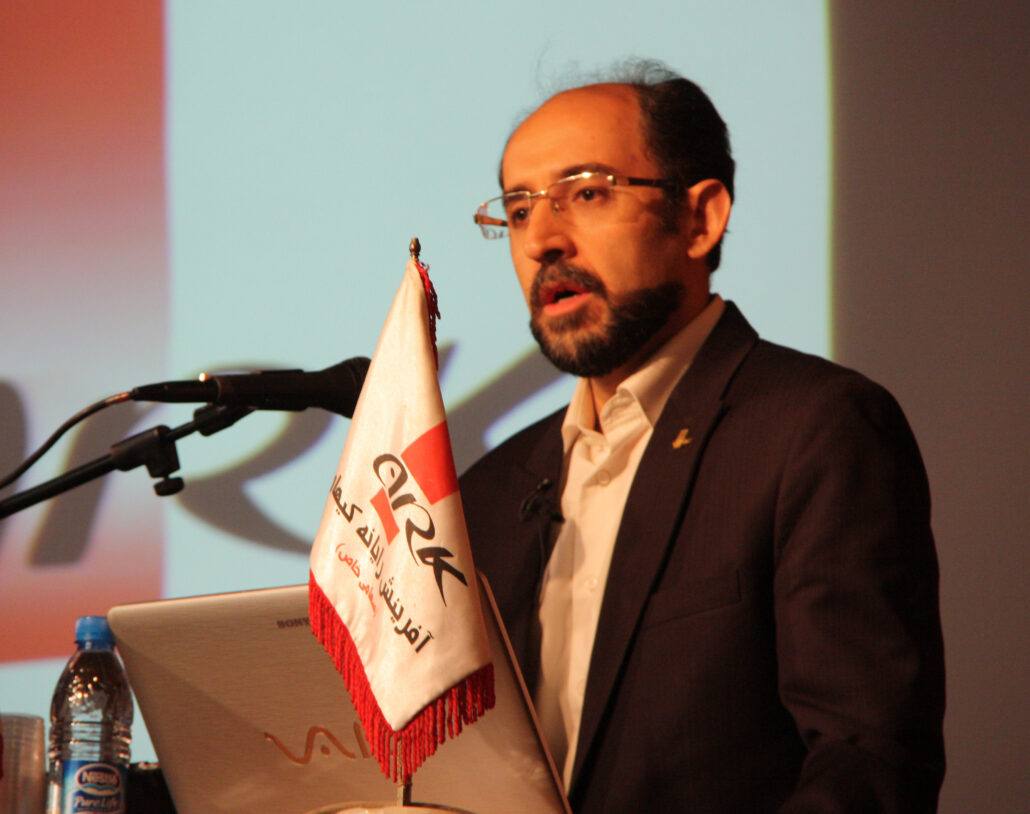تاکید بر توسعه همکاری های برون شرکتی، برنامه اصلی گروه آرک در سال ۹۶ - یاس سیستم - نرم افزار حسابداری برای کسب و کارهای کوچک و متوسط